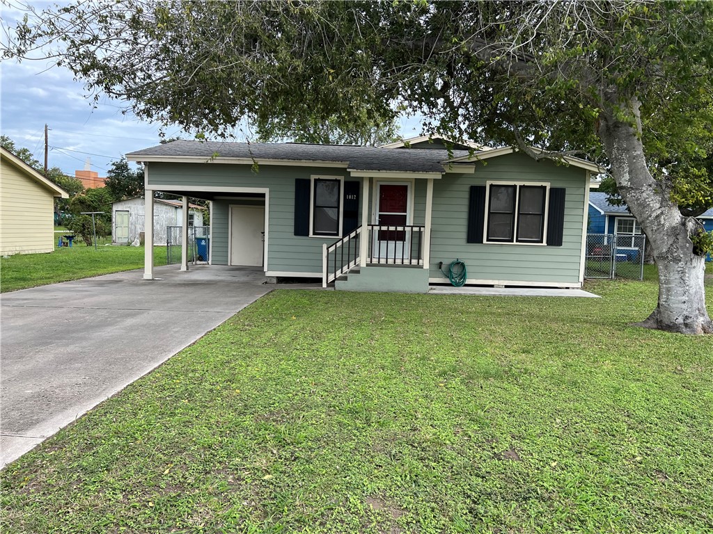 1012 Memorial Parkway Portland TX 78374