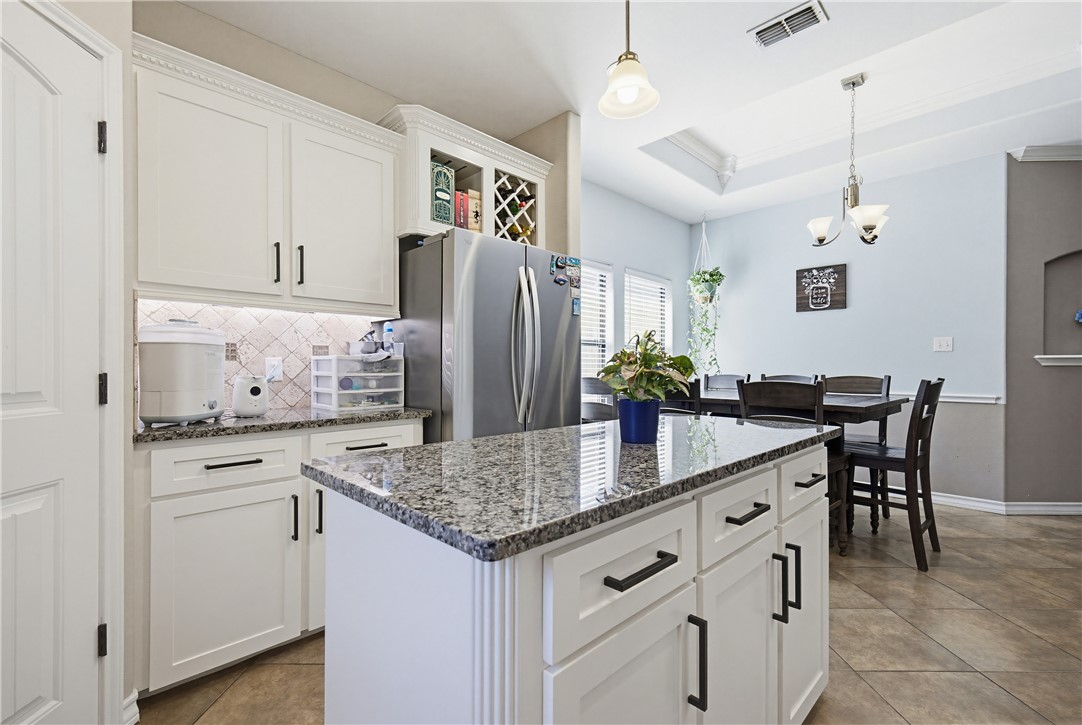 2506 Date Palm Drive Corpus Christi TX 78418