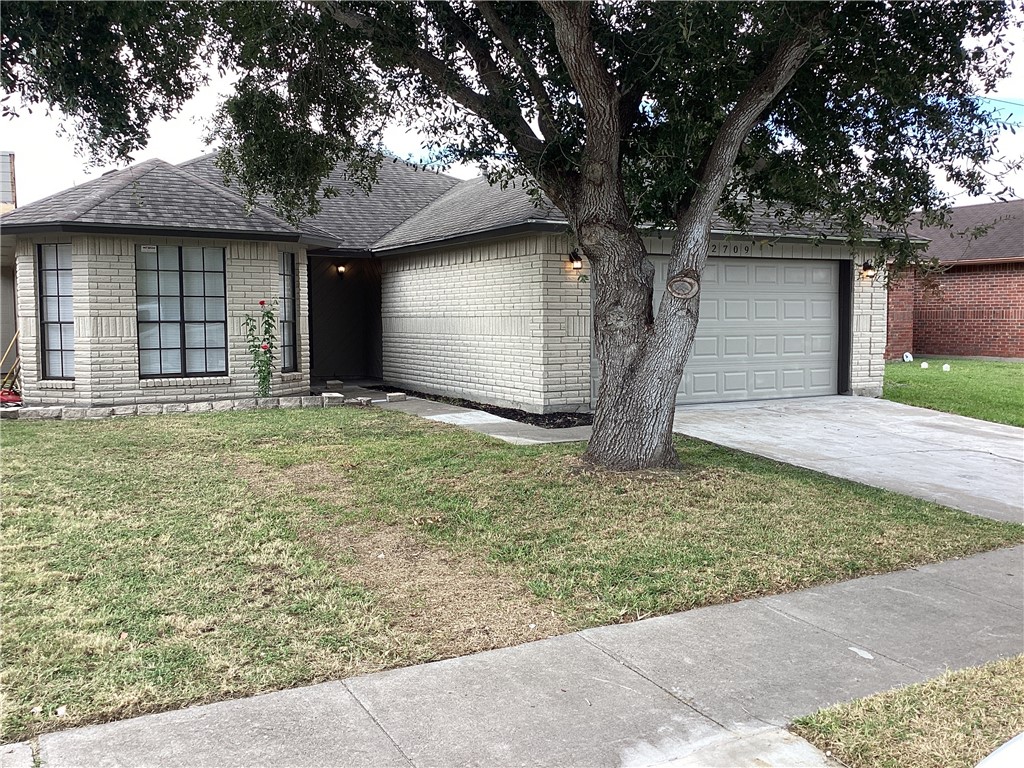 2709 Persimmon Street Corpus Christi TX 78415