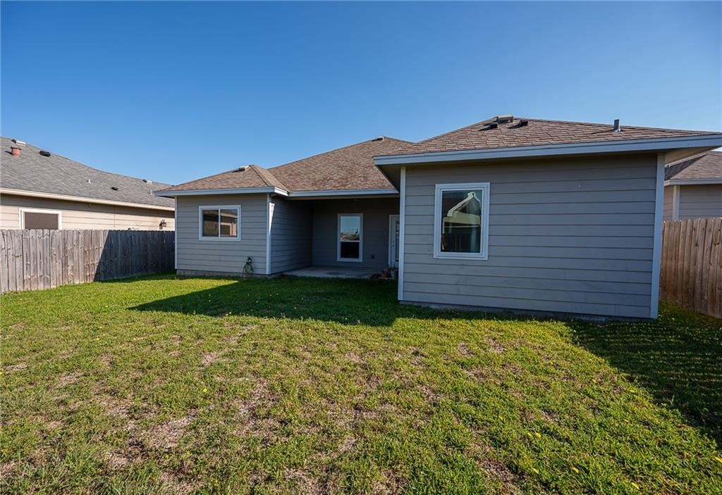7205 Lake Placid Drive Corpus Christi TX 78414