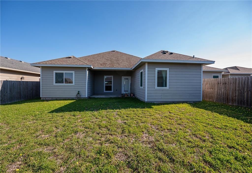 7205 Lake Placid Drive Corpus Christi TX 78414