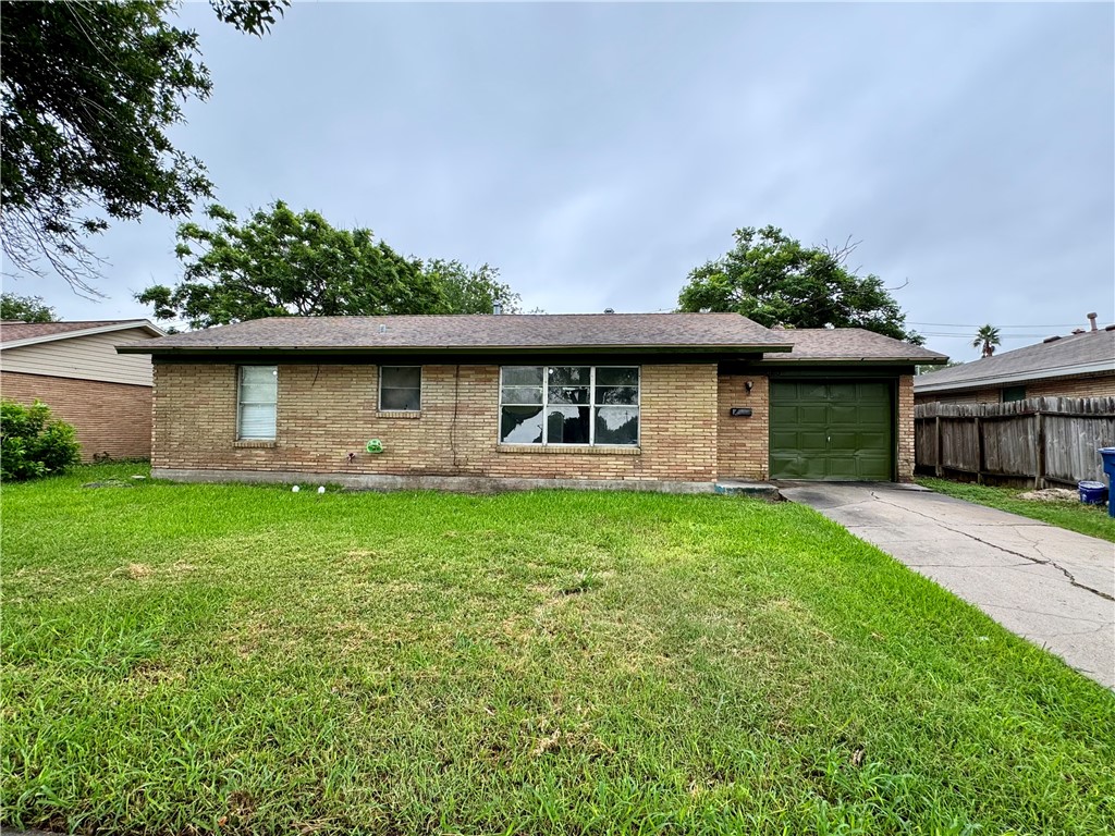 5825 Hugo Drive Corpus Christi TX 78412