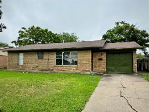 5825 Hugo Drive Corpus Christi TX 78412