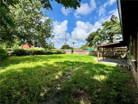 5825 Hugo Drive Corpus Christi TX 78412