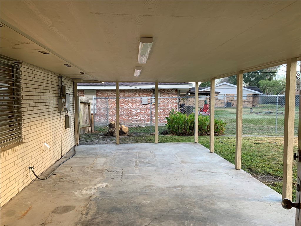 4438 Donegal Drive Corpus Christi TX 78413
