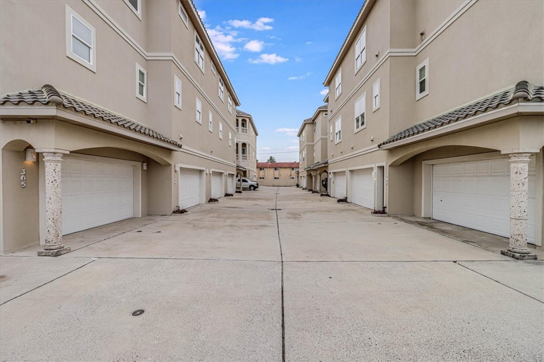 14910 Leeward Drive 304 Corpus Christi TX 78418