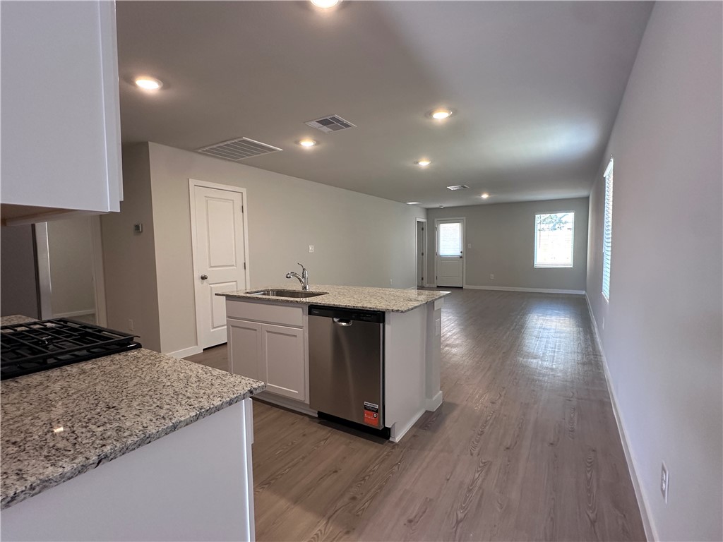 1618 Letty Corpus Christi TX 78418