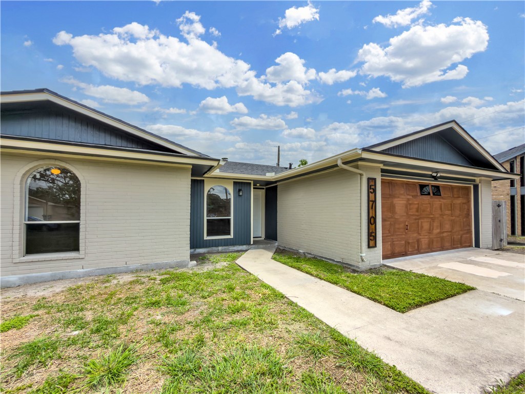5705 Crest Pebble Drive Corpus Christi TX 78415