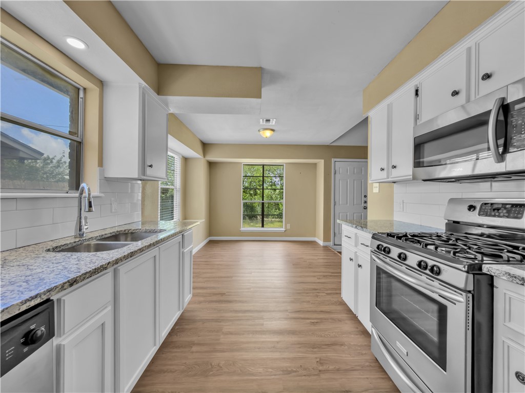 5705 Crest Pebble Drive Corpus Christi TX 78415