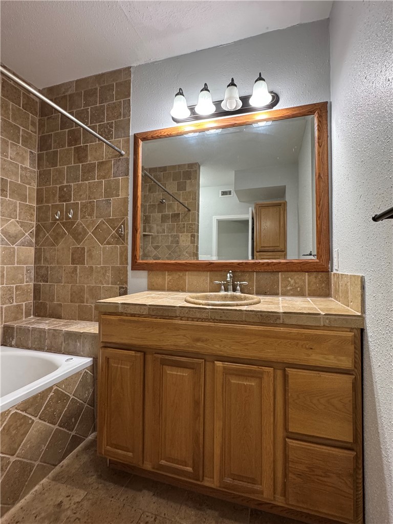 341 Palmero Street Corpus Christi TX 78404