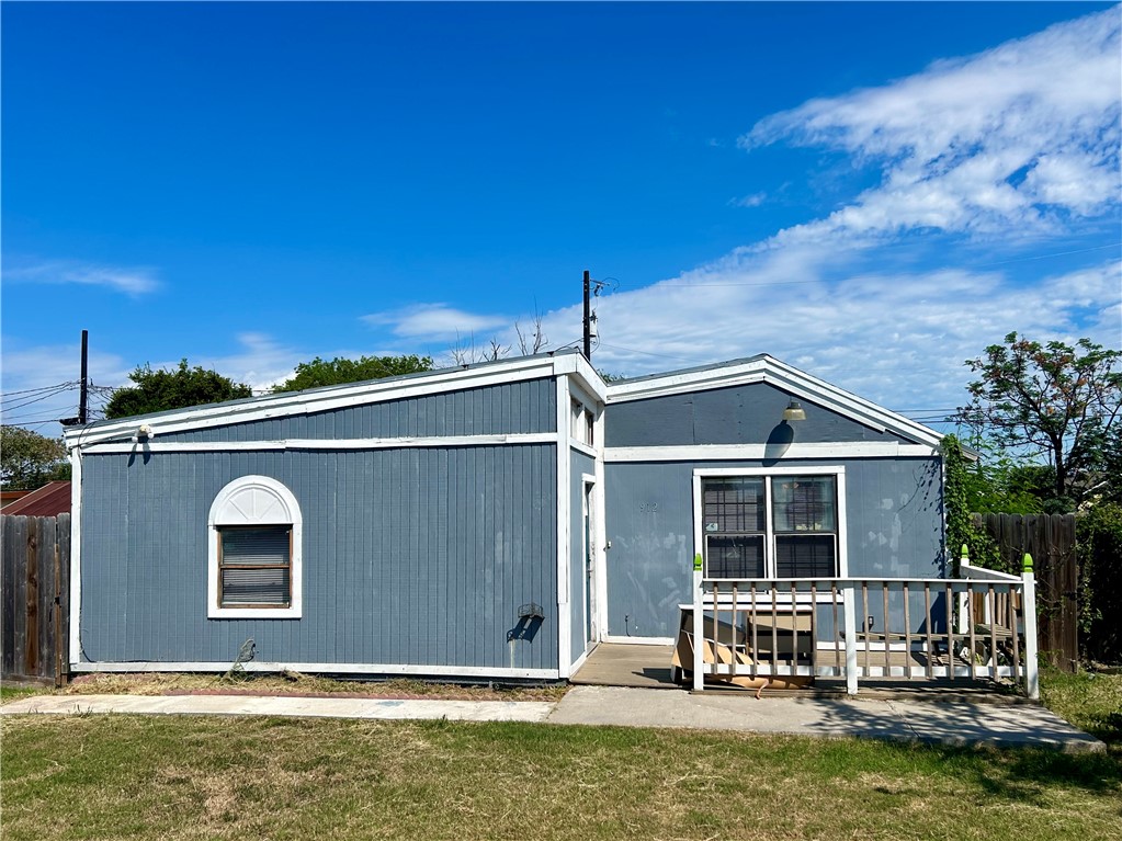 912 Denver Street Portland TX 78374