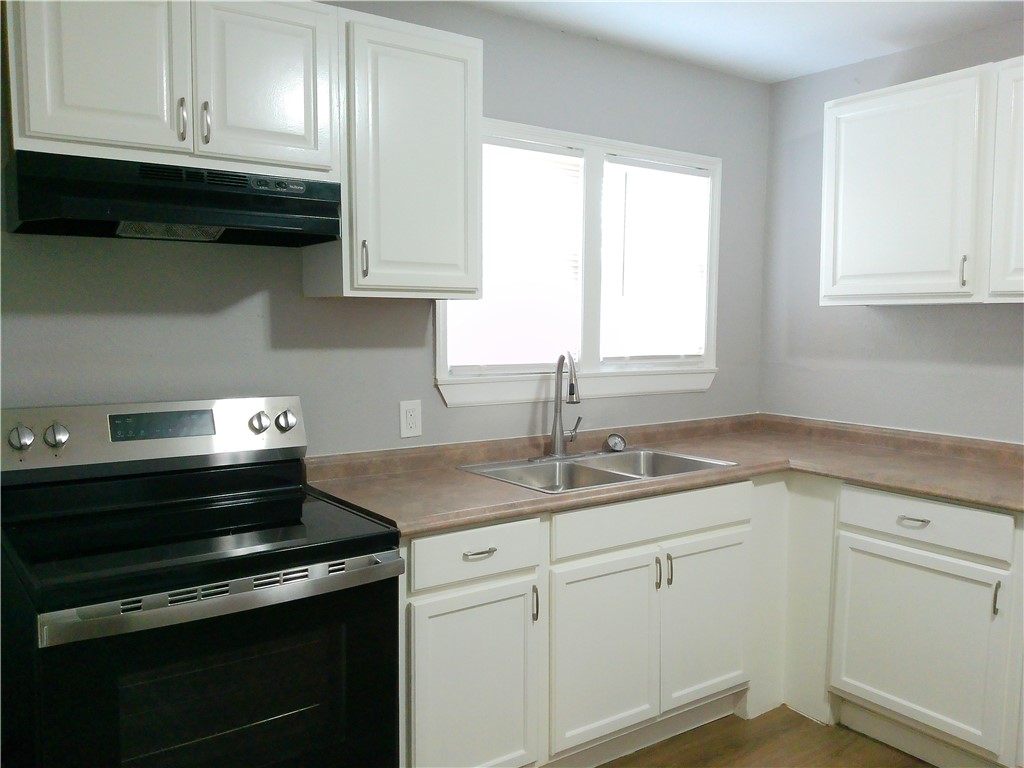 1046 Chamberlain Street Corpus Christi TX 78404