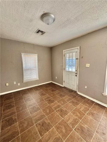 510 E Richard Avenue Kingsville TX 78363