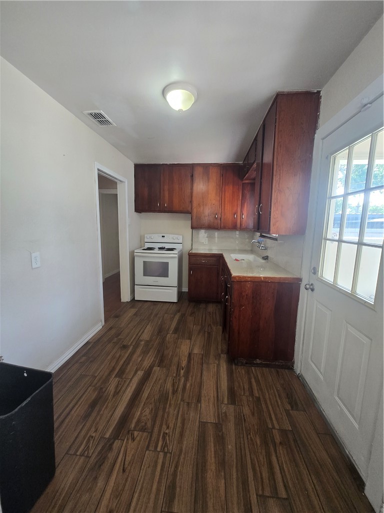 4417 Townsend Street Corpus Christi TX 78415