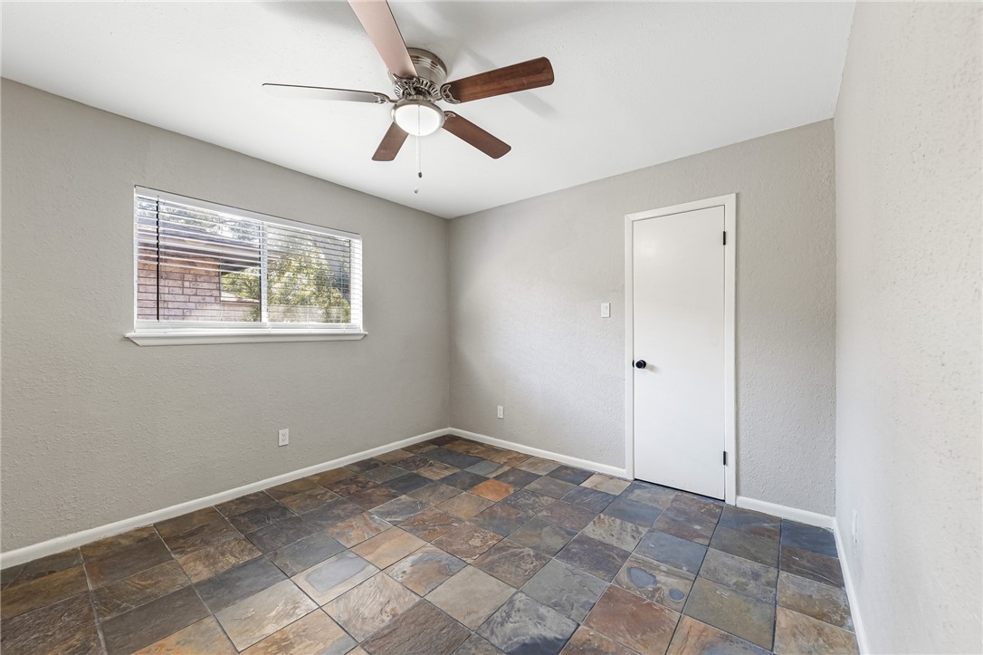 5038 Crestwick Corpus Christi TX 78413