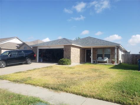 2016 Westwood Drive Portland TX 78374