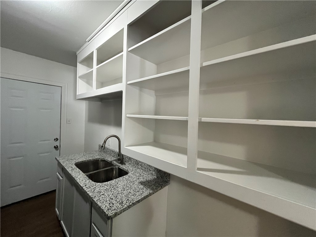 907 Elizabeth Street 2 Corpus Christi TX 78404
