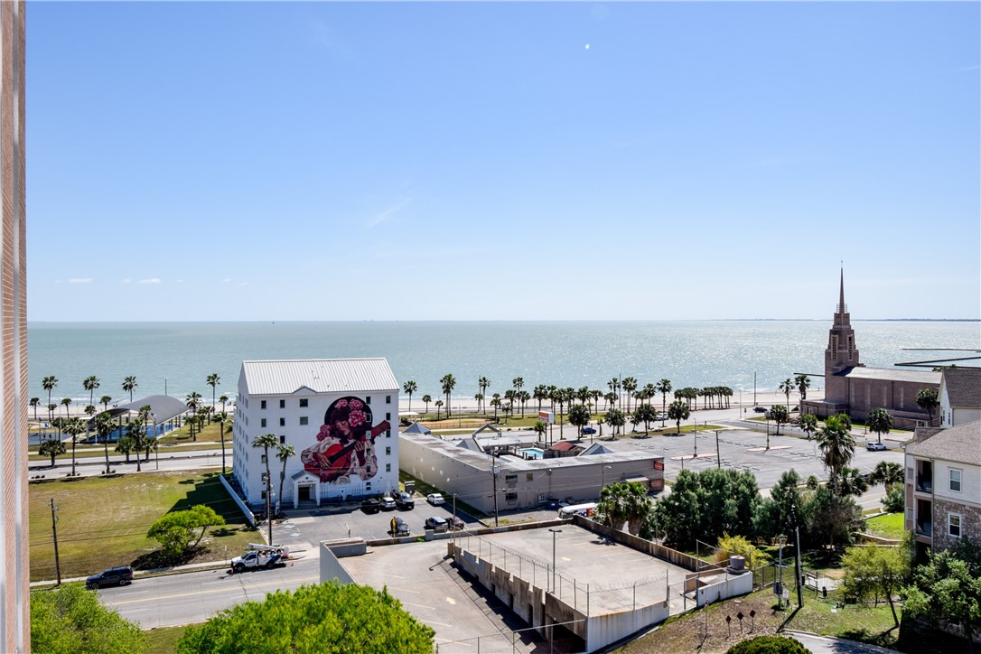 715 S Upper Broadway Street 903 Corpus Christi TX 78401