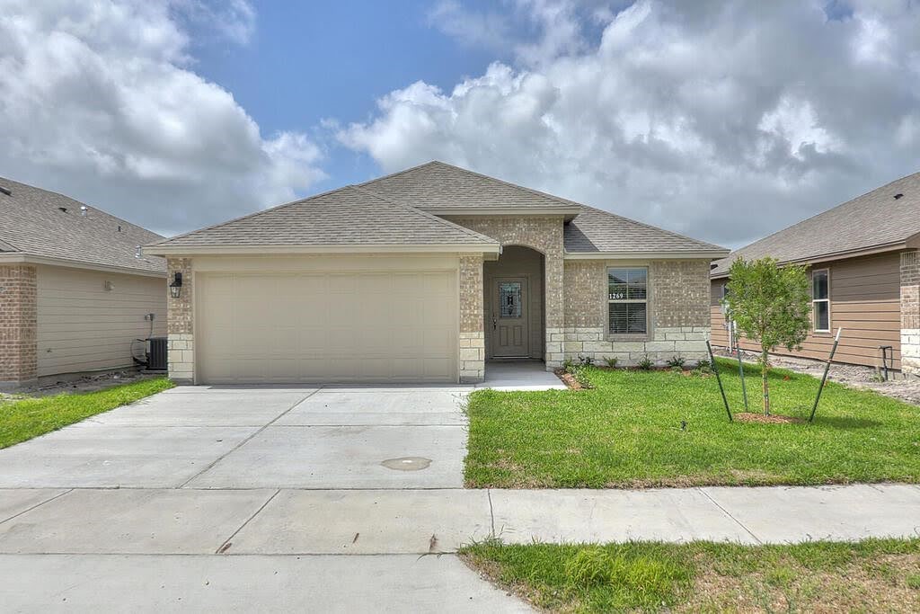 1269 Carnaby Street Corpus Christi TX 78415