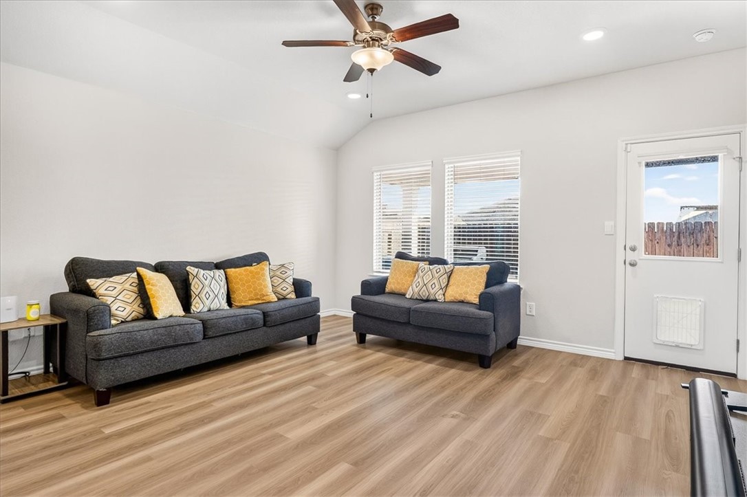 1638 Comfy Way Corpus Christi TX 78418