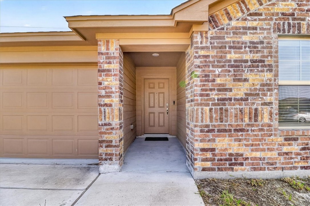 1638 Comfy Way Corpus Christi TX 78418