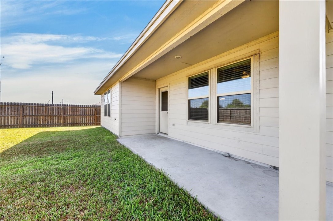 8133 Cattlemen Drive Corpus Christi TX 78414