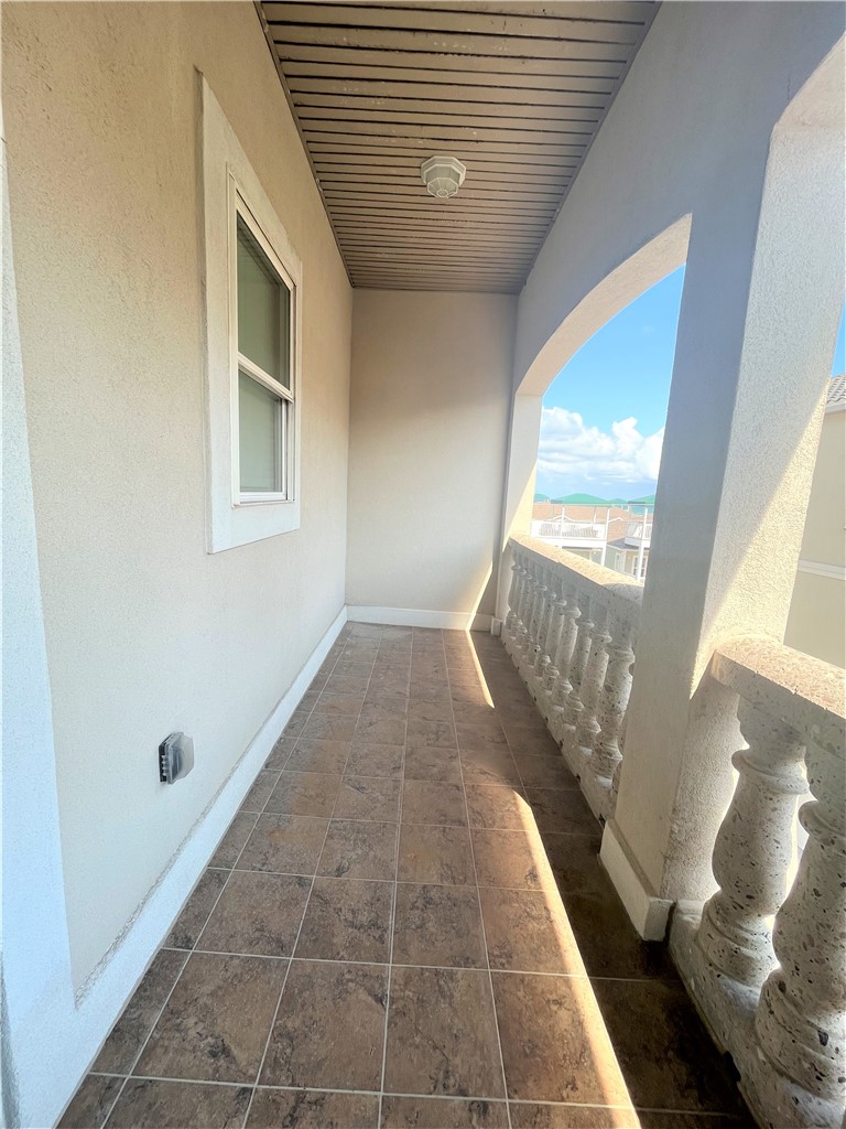 14910 Leeward Drive 802 Corpus Christi TX 78418
