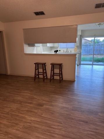 1125 Selkirk Drive Corpus Christi TX 78418