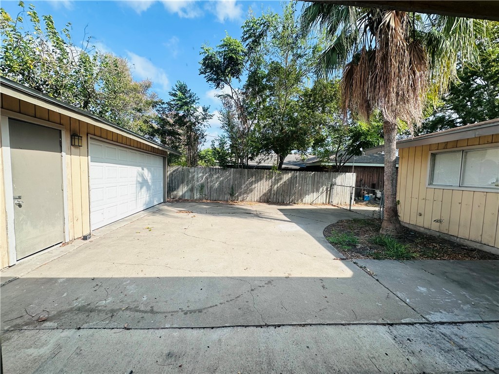 3842 Tiger Lane Corpus Christi TX 78415