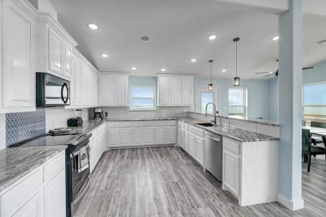 2445 Laguna Shores Corpus Christi TX 78418