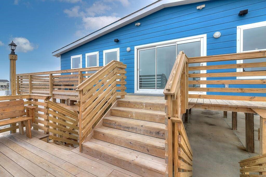 2445 Laguna Shores Corpus Christi TX 78418