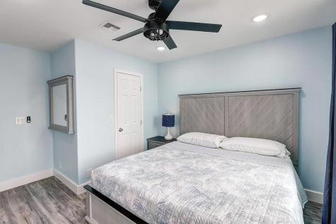 2445 Laguna Shores Corpus Christi TX 78418