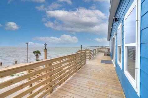 2445 Laguna Shores Corpus Christi TX 78418