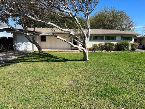 114 Acacia Arch Street Portland TX 78374