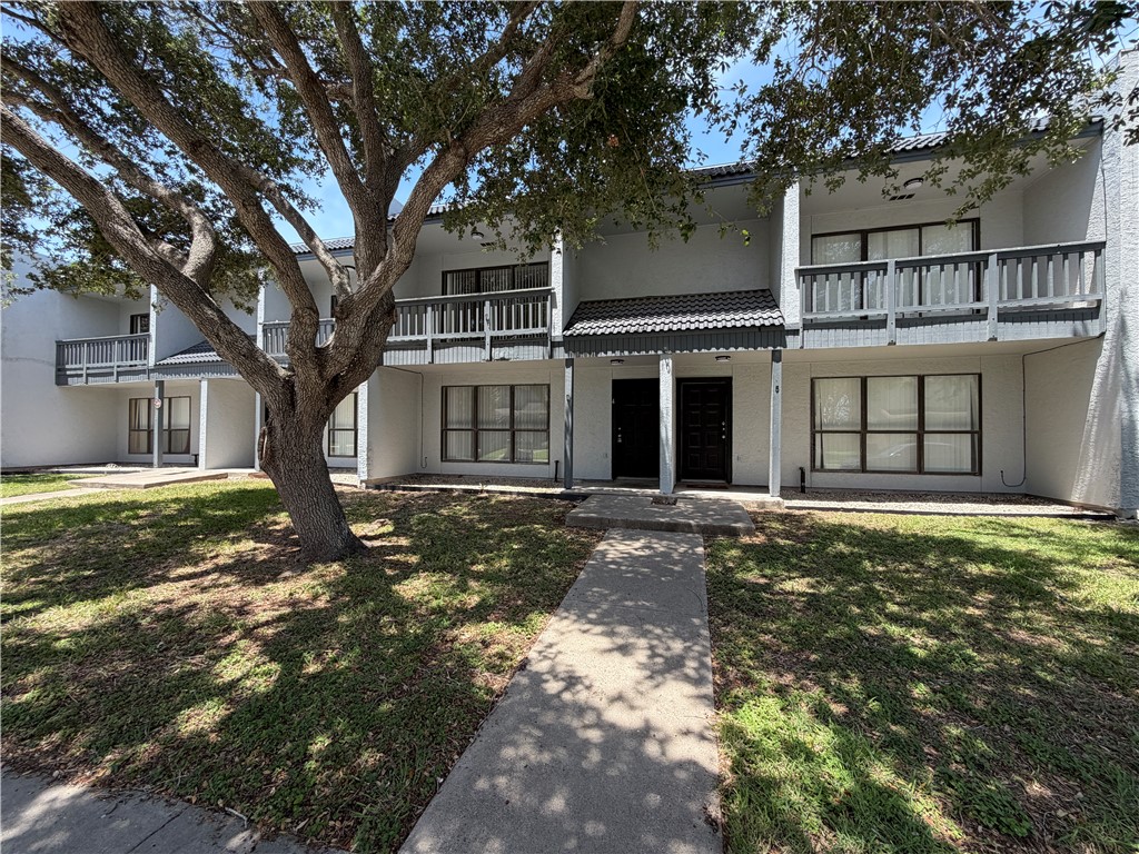4226 Walnut Hills 4 Corpus Christi TX 78413