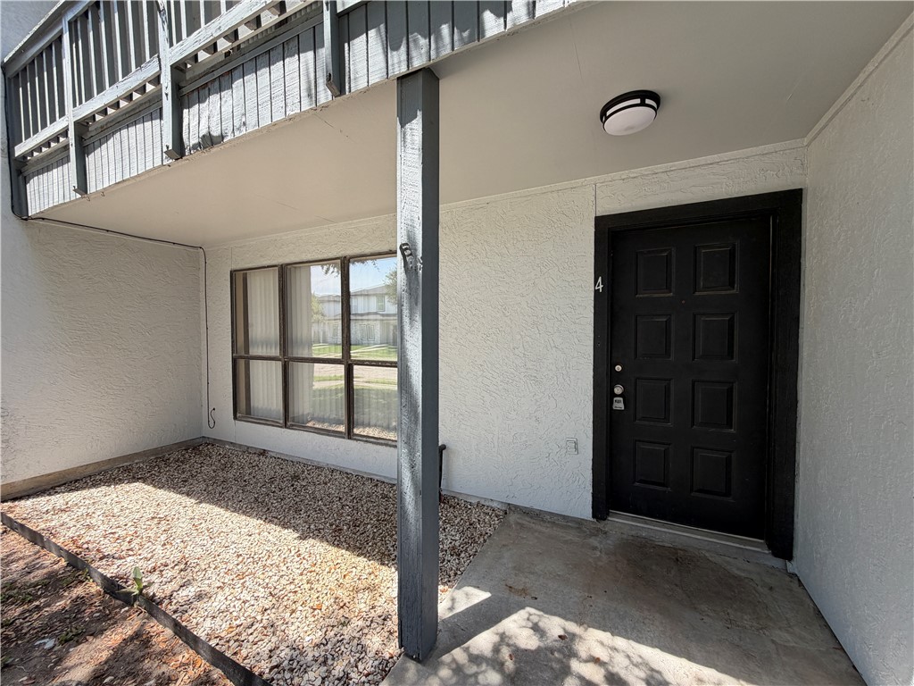 4226 Walnut Hills 4 Corpus Christi TX 78413