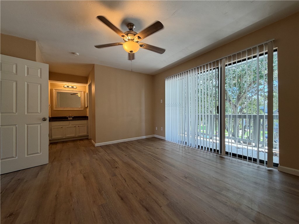 4226 Walnut Hills 4 Corpus Christi TX 78413