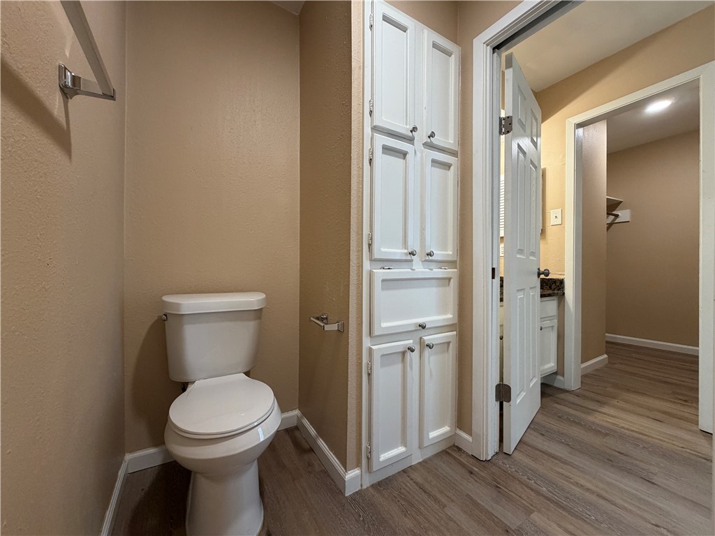 4226 Walnut Hills 4 Corpus Christi TX 78413