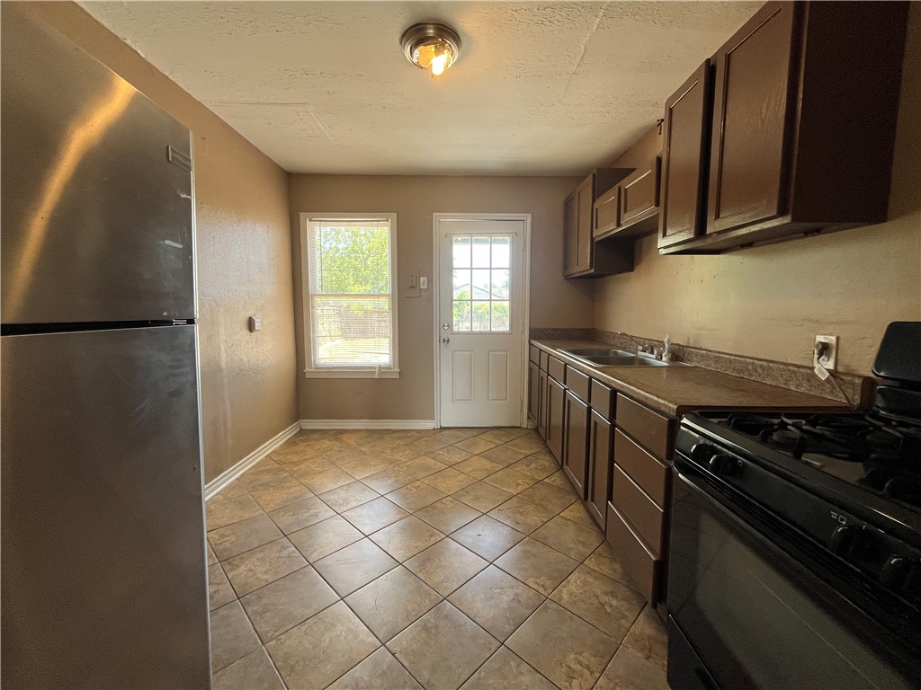 4326 Cottage Street Corpus Christi TX 78415