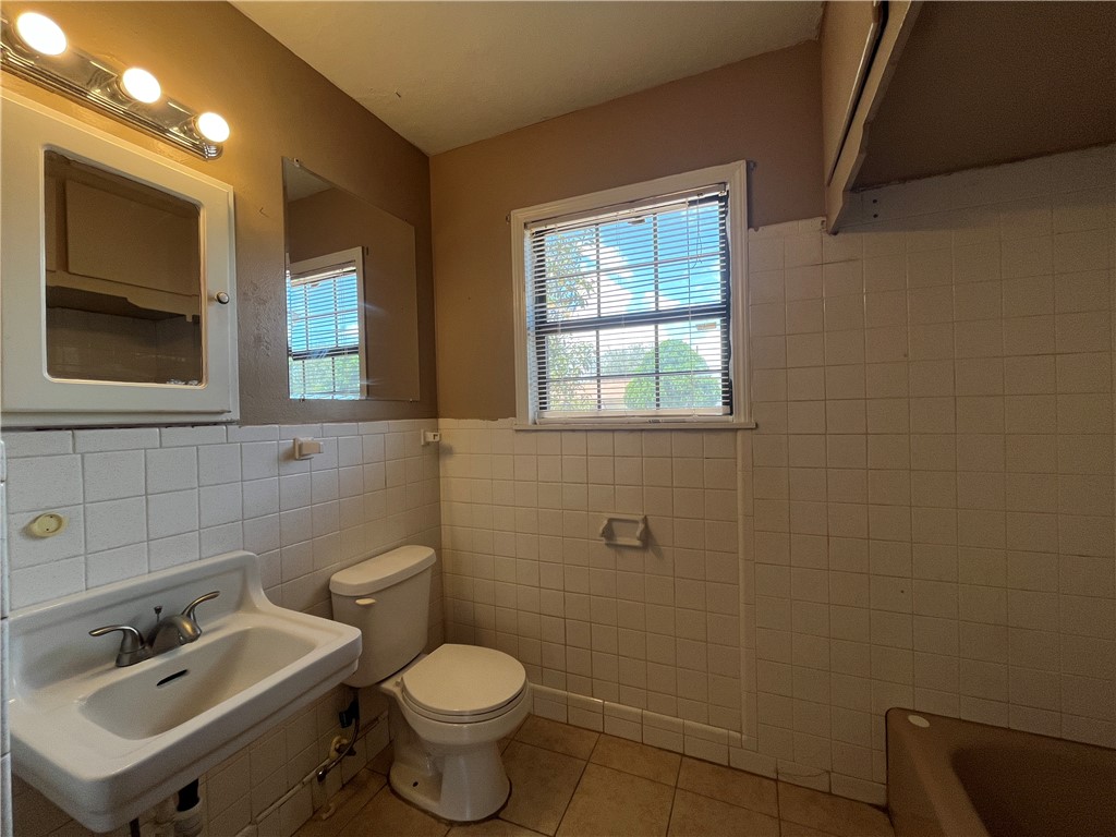 4326 Cottage Street Corpus Christi TX 78415
