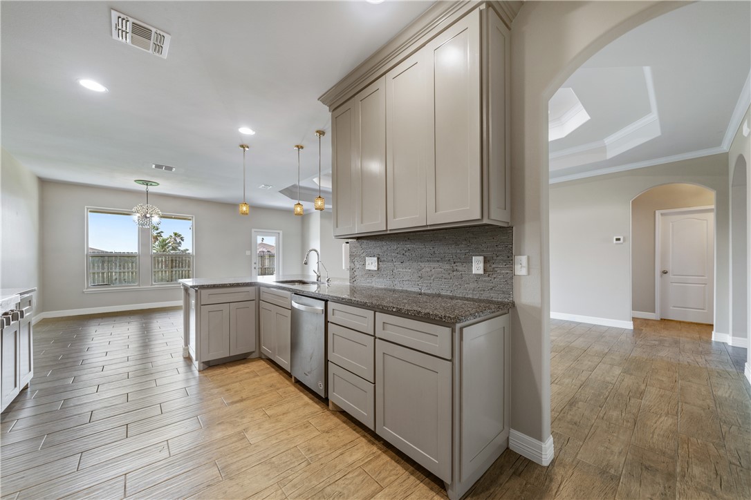 7721 Dove Hollow Drive Corpus Christi TX 78414