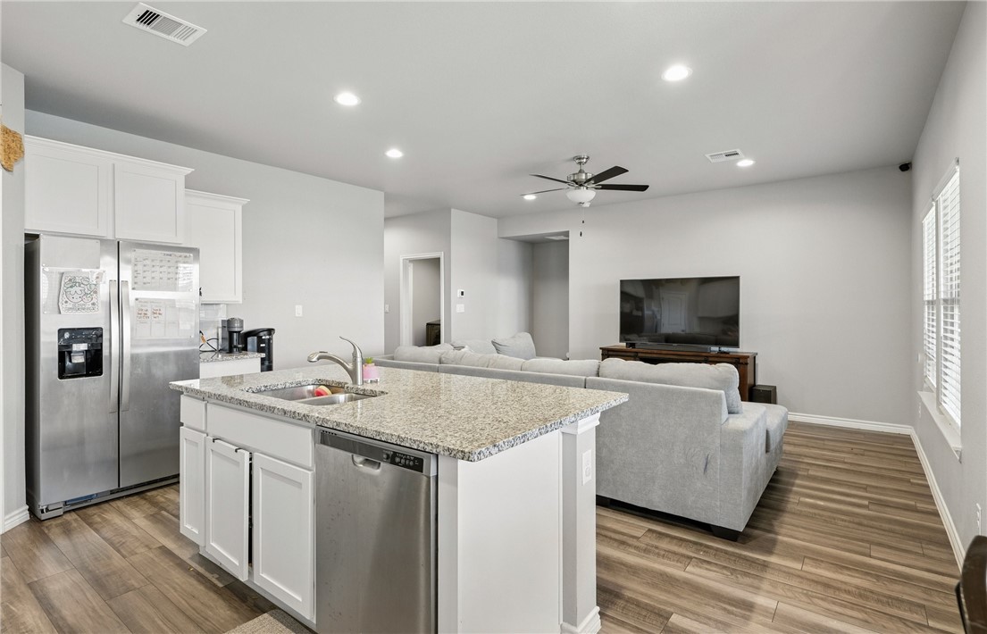 1293 Carnaby Street Corpus Christi TX 78415