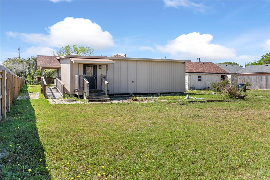 530 Oakdale Drive Corpus Christi TX 78418