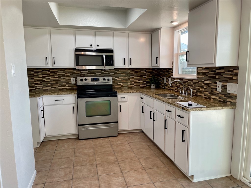 3715 La Paz Drive Corpus Christi TX 78415