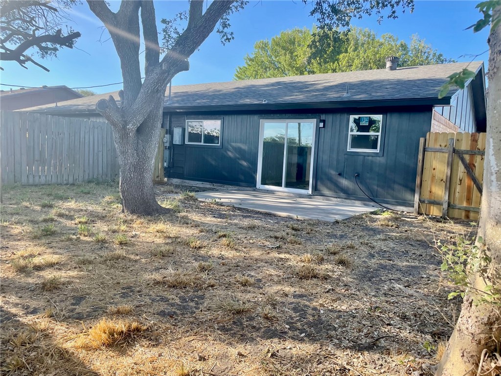 3715 La Paz Drive Corpus Christi TX 78415