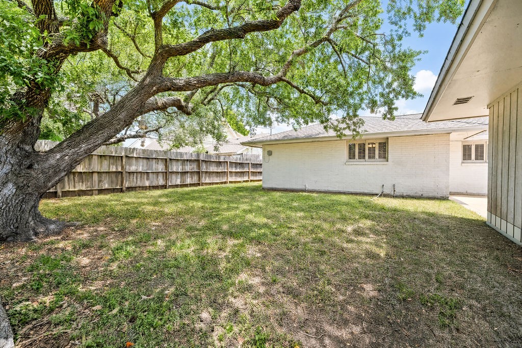 630 Bradshaw Corpus Christi TX 78412