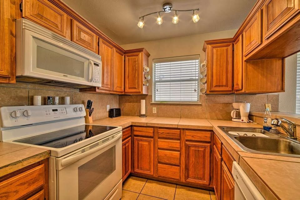 13965 Fortuna Bay Dr A Corpus Christi TX 78418