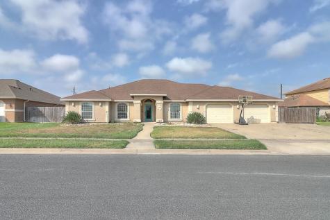 7326 Aborigine Street Corpus Christi TX 78414