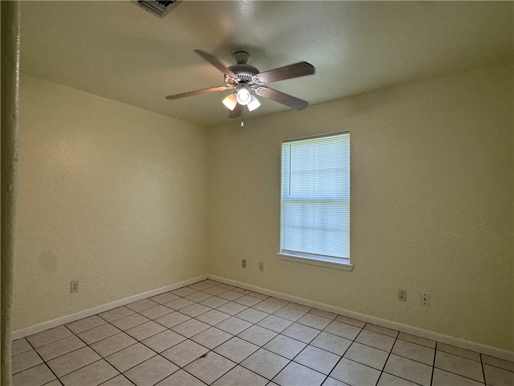 314 Easy St B Corpus Christi TX 78418
