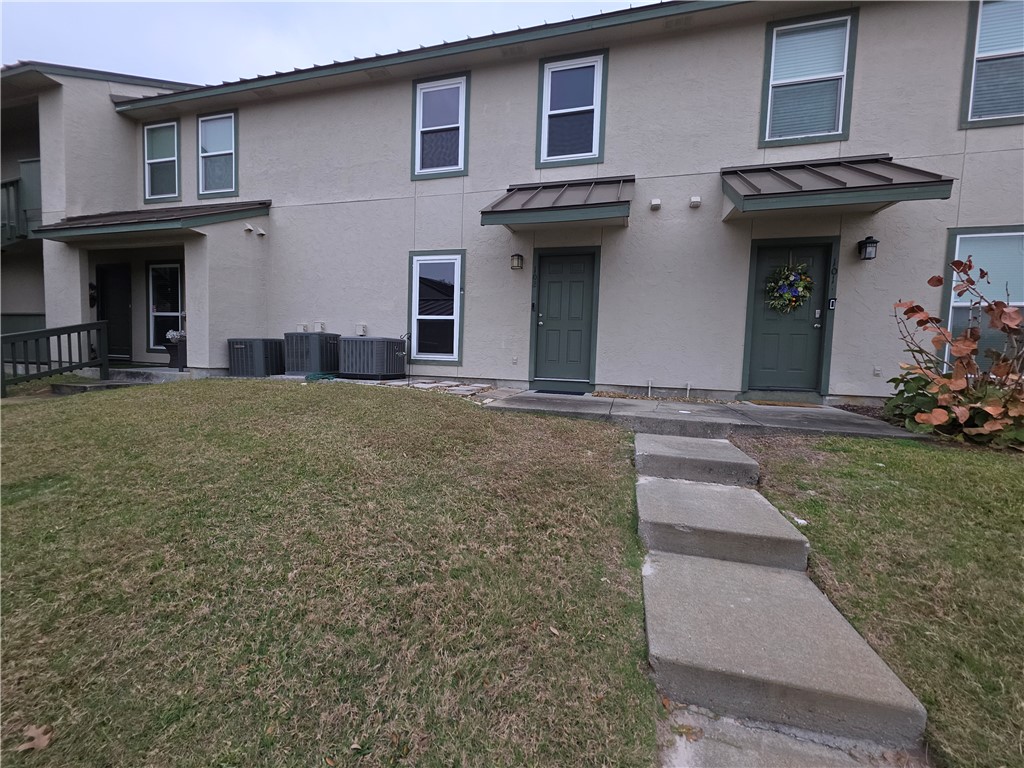 302 St. Andrews A-102 Rockport TX 78382